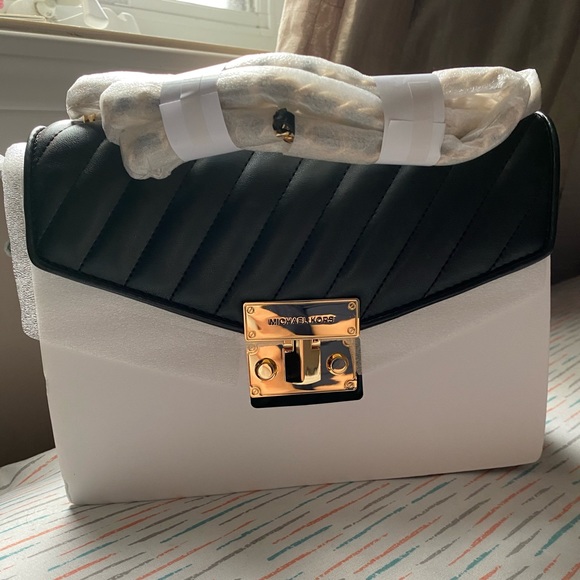 Mk medium rose quilted shoulder bag - Picture 2 of 7